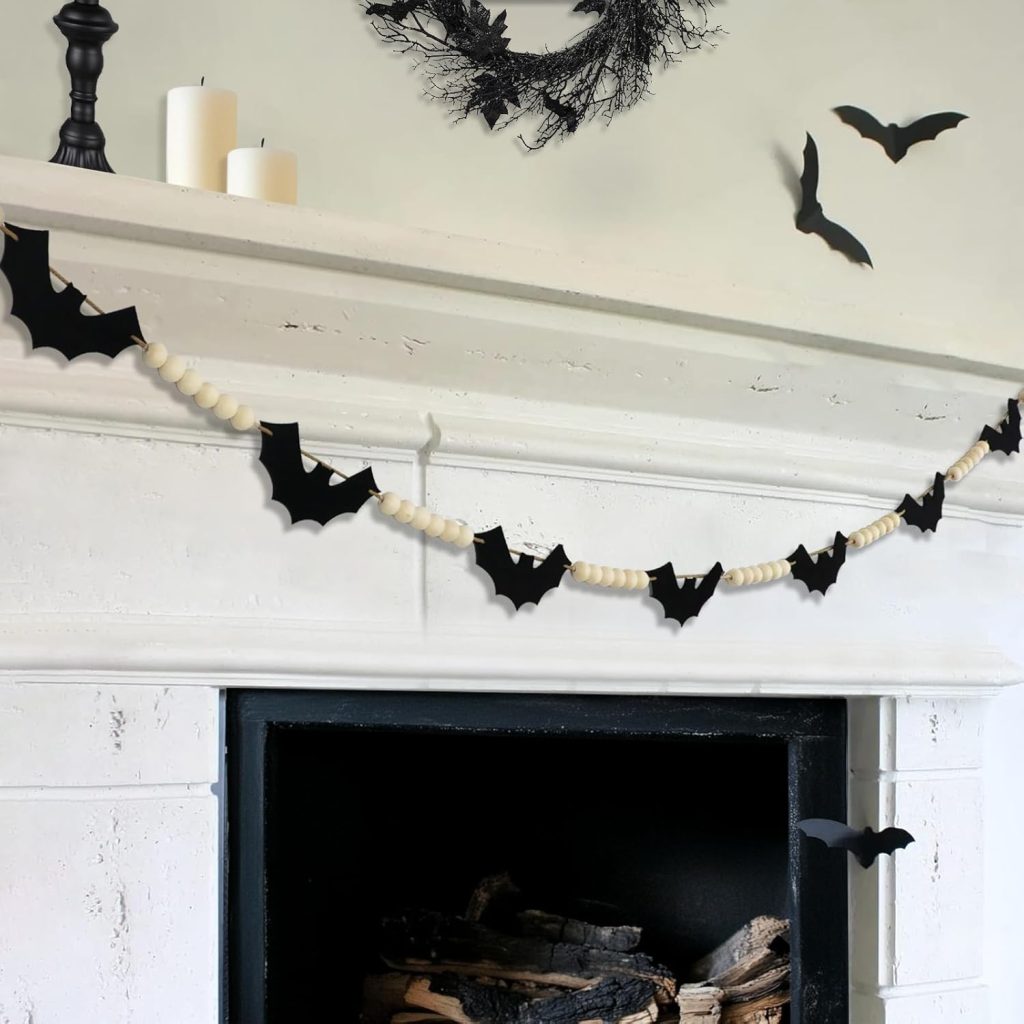 Halloween Garland Decorations - Adjustable Spooky