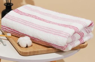 Vie Triomphe Pink Striped 100% Cotton Zero Twist Yarn