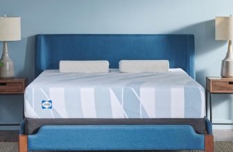 Sealy Dreamlife 10” Foam Mattress-in-a-Box, King, Sealy