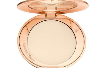 Charlotte Tilbury Airbrush Flawless Finish Setting