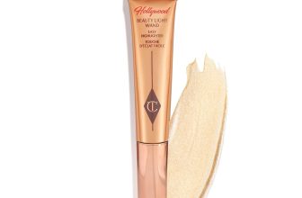 Charlotte Tilbury Beauty Light Wand Liquid Highlighter