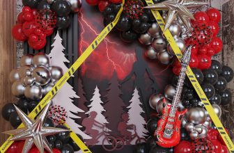 PageebO Weird Things Party Decorations, Red Black