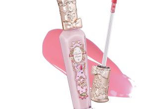 Flower Knows Violet Strawberry Rococo Glowy Lip