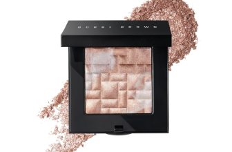 Bobbi Brown Highlighting Powder | Pearl-Infused