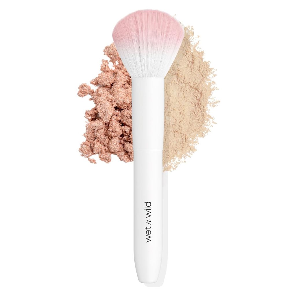 wet n wild Powder Brush, Ultra-Plush Synthetic Bristles