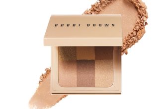 Bobbi Brown Nude Finish Illuminating Powder |