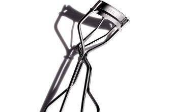 Shiseido Eyelash Curler - Crimps & Curls Lashes for