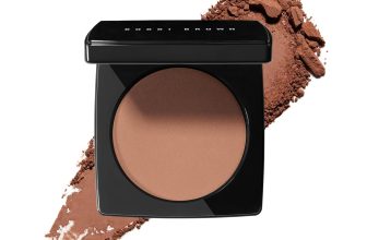 Bobbi Brown Bronzing Powder | Skin-Warming Matte