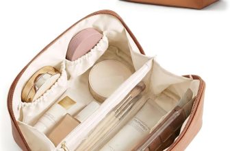 BAGSMART Makeup Bag Travel Cosmetic Bag, Large Make Up