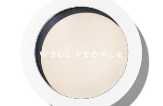 Well People Superpowder Brightening Powder, Baked