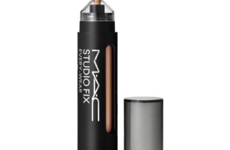 MAC Studio Fix Every-Wear All-Over Face Pen - NC17