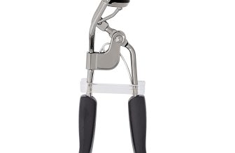 e.l.f. Pro Eyelash Curler, Stainless Steel Lash Curler,
