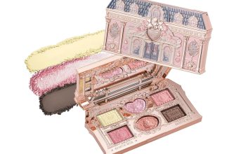 Flower Knows The Sweetie Bear Collection 6-Color Makeup