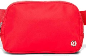 Lululemon Everywhere Belt Bag, 1L (Carnation Red)