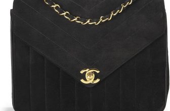 CHANEL Women's Pre-Loved Black Suede Chevron Envelope