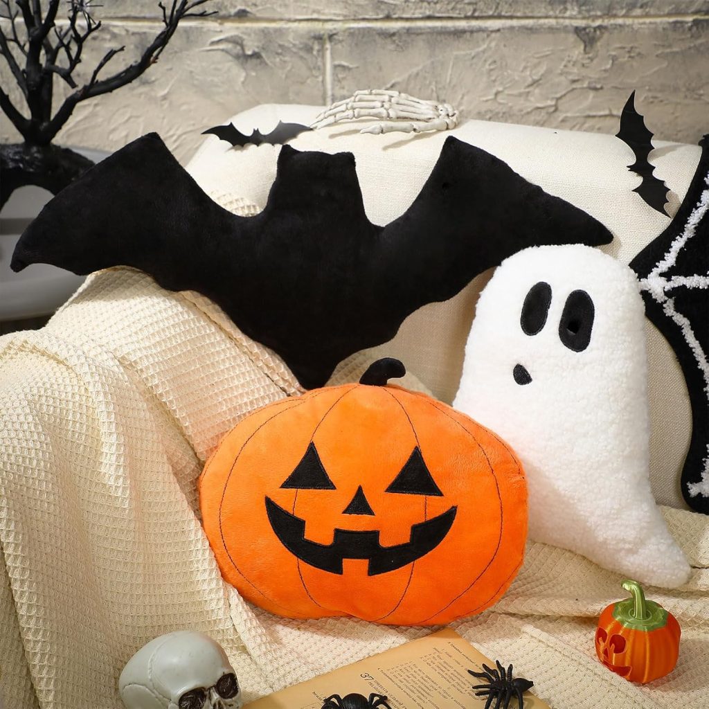 Huwena 3 Pcs Halloween Pillow Happy Halloween Decor Review halloween throw pillows Huwena 3 Pcs Halloween Pillow Happy Halloween Decor