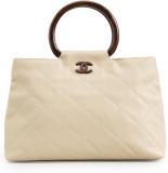 Women’s Pre-Loved Chanel Handbag, Caviar Leather Review chanel bag